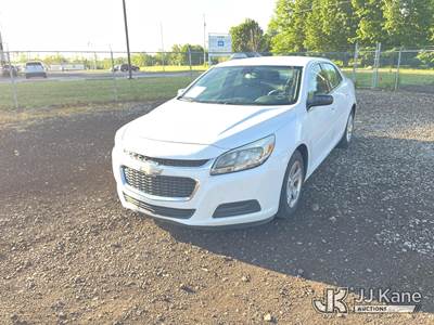 2014 Chevrolet Malibu LS 4-Door Sedan