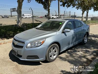 2013 Chevrolet Malibu 4-Door Sedan