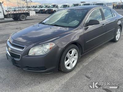 2011 Chevrolet Malibu 4-Door Sedan