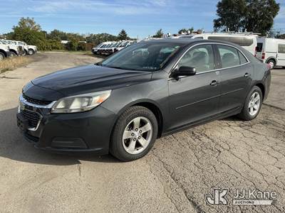 2015 Chevrolet Malibu LS 4-Door Sedan