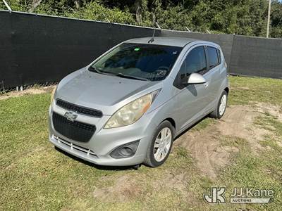 2013 Chevrolet Spark 4-Door Hatch Back