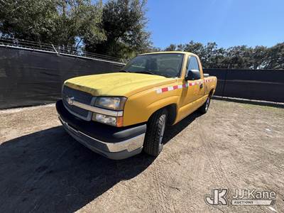 2004 Chevrolet Silverado 1500 Pickup Truck