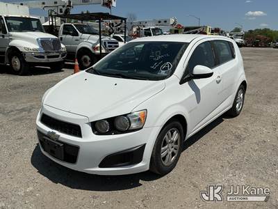 2016 Chevrolet Sonic 4-Door Hatch Back