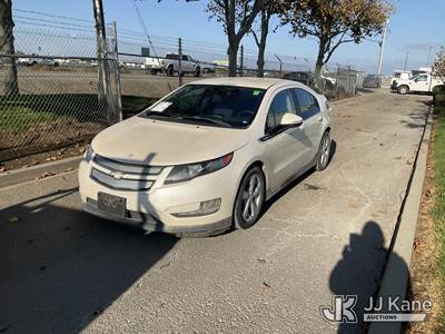 2013 Chevrolet Volt Hybrid 4-Door Sedan