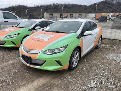 2017 Chevrolet Volt 4-Door Plug-In Hybrid Sedan