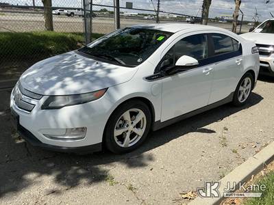 2013 Chevrolet Volt 4-Door Sedan