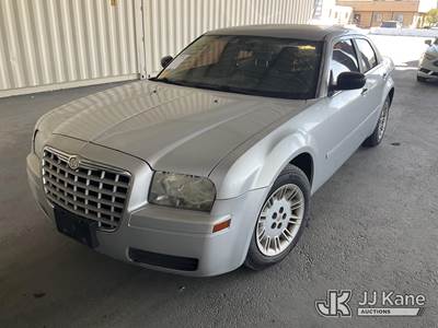 2006 Chrysler 300 Base 4-Door Sedan