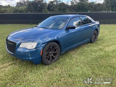 2020 Chrysler 300 4-Door Sedan