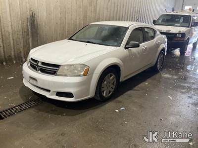 2013 Dodge Avenger 4-Door Sedan