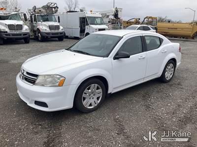2013 Dodge Avenger 4-Door Sedan