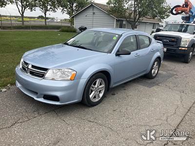 2013 Dodge Avenger SE 4-Door Sedan