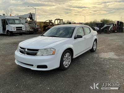 2013 Dodge Avenger 4-Door Sedan