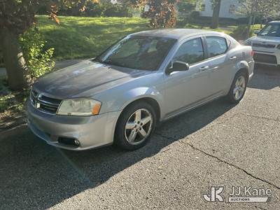 2014 Dodge Avenger SXT 4-Door Sedan