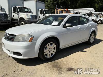 2013 Dodge Avenger 4-Door Sedan