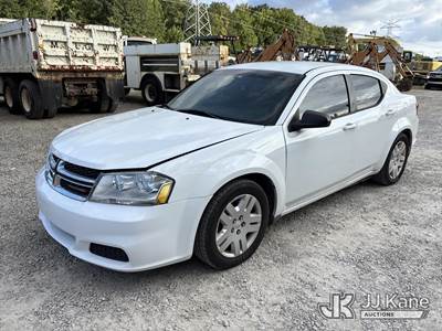 2013 Dodge Avenger 4-Door Sedan
