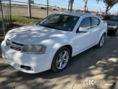 2014 Dodge Avenger SXT 4-Door Sedan