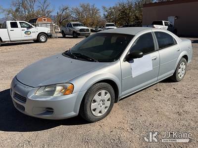 2002 Dodge Stratus Sedan SE 4-Door Sedan