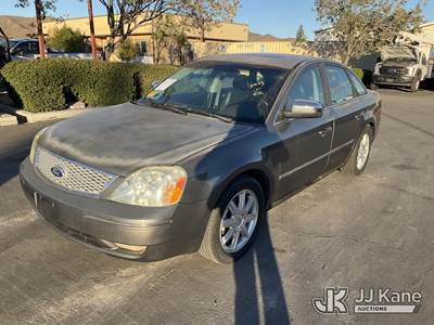 2005 Ford Five Hundred 4-Door Sedan