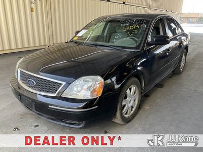 2005 Ford Five Hundred SE 4-Door Sedan