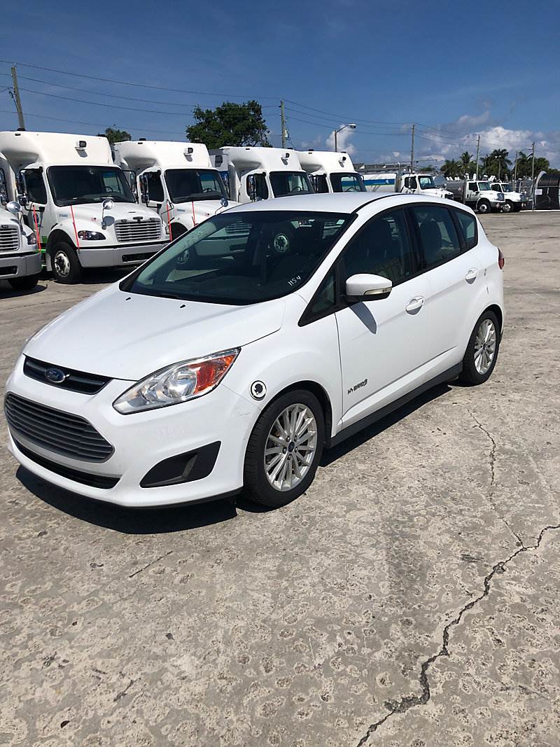 ford compact hatchback on 2015 Ford C Max Hybrid For Sale 91 285 Miles Riviera Beach Fl 10612214 Mylittlesalesman Com