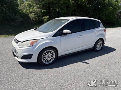 2013 Ford C-Max Hybrid SE 4-Door Hatch Back