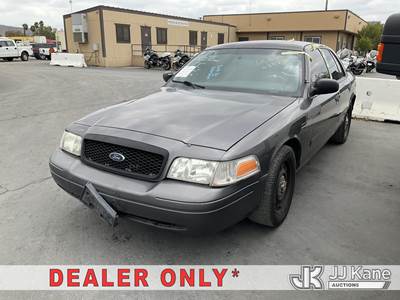2009 Ford Crown Victoria 4-Door Sedan