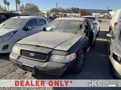 2003 Ford Crown Victoria Police Interceptor 4-Door Sedan