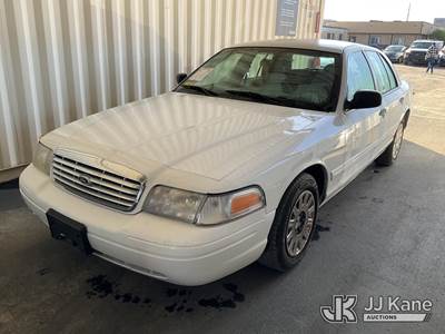 2008 Ford Crown Victoria 4-Door Sedan