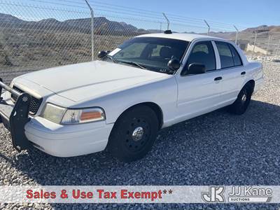 2008 Ford Crown Victoria Police Interceptor 4-Door Sedan