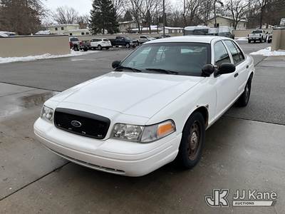 2010 Ford Crown Victoria Police Interceptor 4-Door Sedan