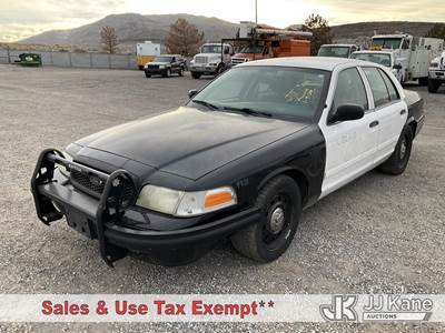 2010 Ford Crown Victoria Police Interceptor 4-Door Sedan