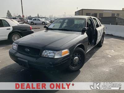 2006 Ford Crown Victoria Police Interceptor 4-Door Sedan