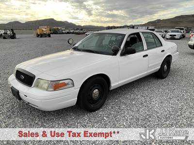 2006 Ford Crown Victoria Police Interceptor 4-Door Sedan
