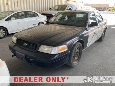 2011 Ford Crown Victoria Police Interceptor 4-Door Sedan