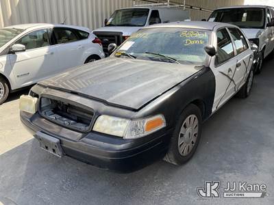 2008 Ford Crown Victoria Police Interceptor 4-Door Sedan