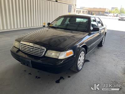 2007 Ford Crown Victoria Police Interceptor 4-Door Sedan