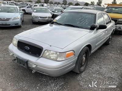 2011 Ford Crown Victoria Police Interceptor 4-Door Sedan