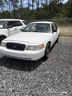 2011 Ford Crown Victoria Police Interceptor 4-Door Sedan