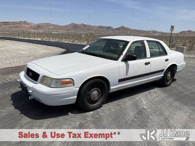 2009 Ford Crown Victoria Police Interceptor 4-Door Sedan