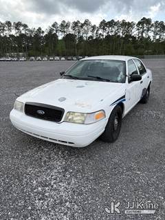 2008 Ford Crown Victoria Police Interceptor 4-Door Sedan