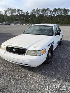2010 Ford Crown Victoria Police Interceptor 4-Door Sedan
