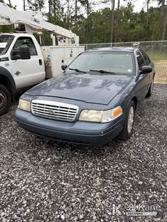 2008 Ford Crown Victoria Police Interceptor 4-Door Sedan