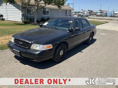 2011 Ford Crown Victoria Police Interceptor 4-Door Sedan