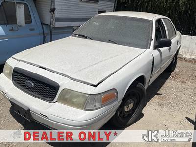 2009 Ford Crown Victoria Police Interceptor 4-Door Sedan