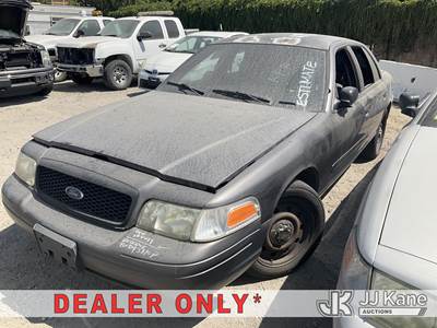 2008 Ford Crown Victoria Police Interceptor 4-Door Sedan