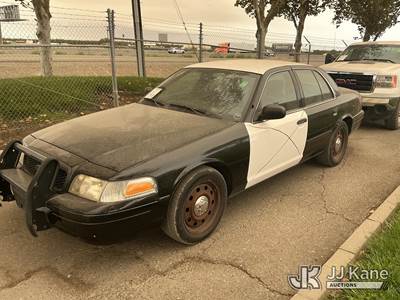 2011 Ford Crown Victoria Police Interceptor 4-Door Sedan