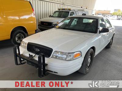 2011 Ford Crown Victoria Police Interceptor 4-Door Sedan
