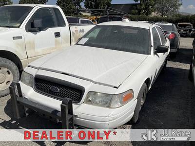 2011 Ford Crown Victoria Police Interceptor 4-Door Sedan