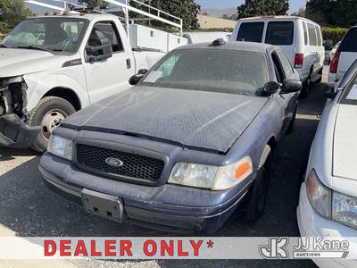 2006 Ford Crown Victoria Police Interceptor 4-Door Sedan