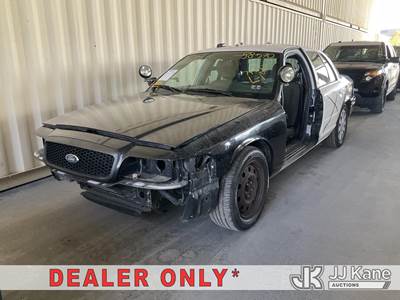 2008 Ford Crown Victoria Police Interceptor 4-Door Sedan